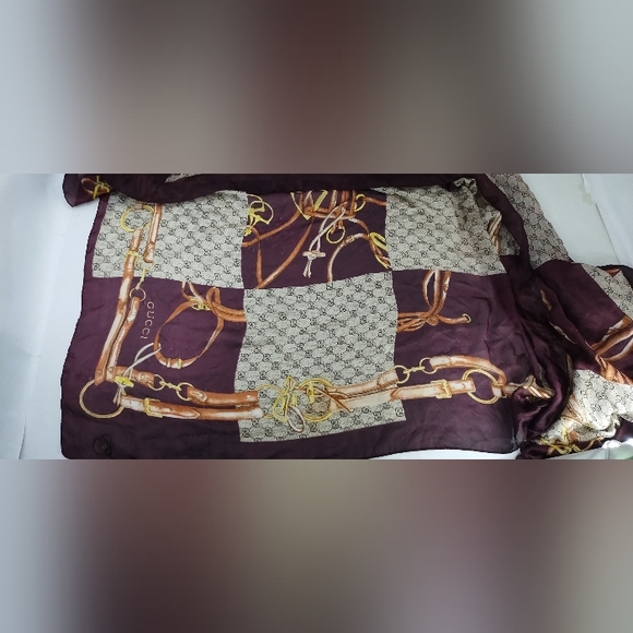 Gucci Silk Luggage Leather Strap & GG Logo Large Wrap Scarf Gray Burgund… - Picture 11 of 14